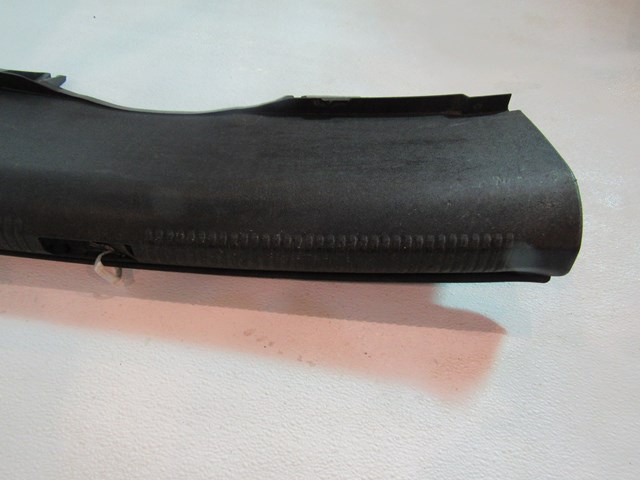 2006 Audi S4 Trunk Latch Finish Trim 8E5 863 471