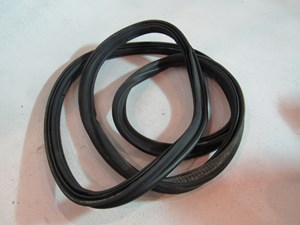 2006 Audi S4 Trunk Body Seal