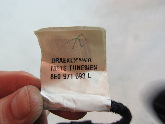 2006 Audi S4 RH Passenger Rear Door Wiring 8E08971693