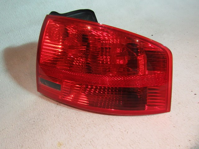 2006 Audi S4 RH Passenger Quarter Mounted Tail Light