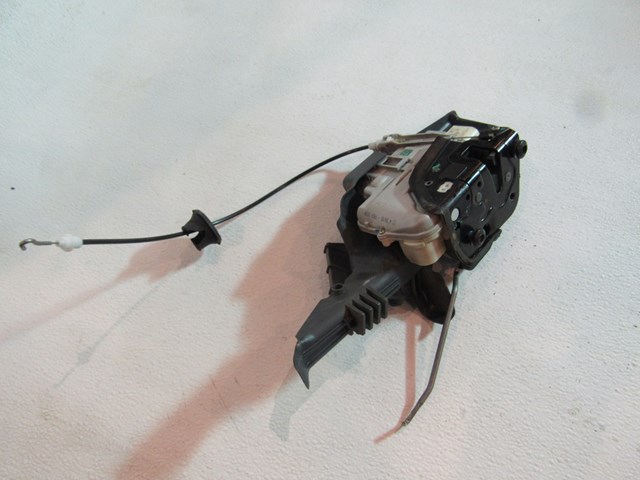 2006 Audi S4 LH Driver Front Door Lock Actuator