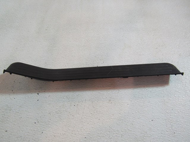 2006 Infiniti M45 Rear LH Driver Door Sill Kick Plate 769B3EG000