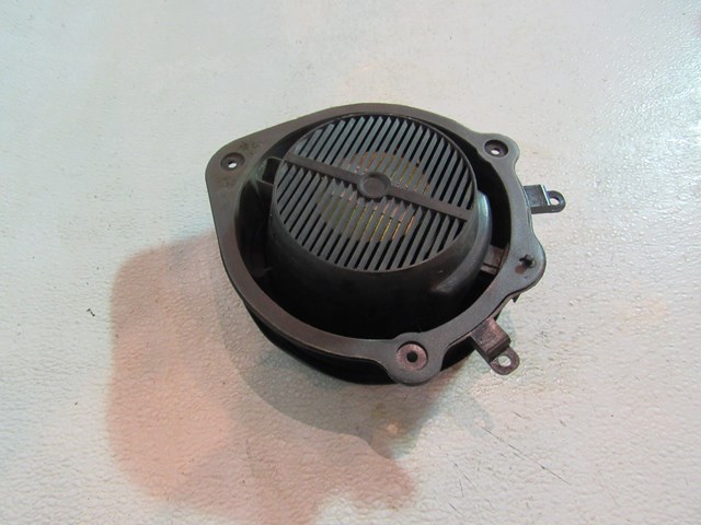 2006 Audi S4 RH Pass Front Door Speaker 8E0035411