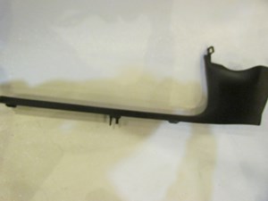 2006 Audi S4 LH Driver Front Door Sill 8E0867271