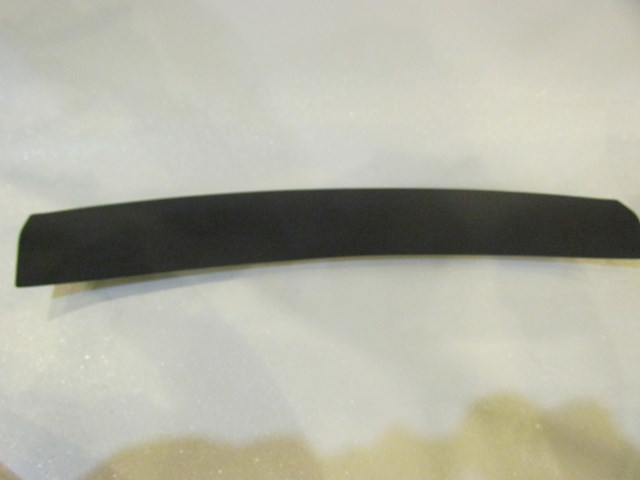 2006 Audi S4 Rear Roof Trim Panel 8E5 867 839