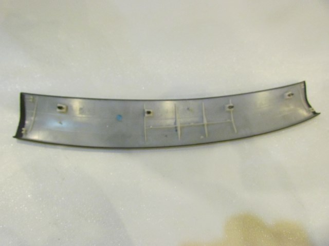 2006 Audi S4 Rear Roof Trim Panel 8E5 867 839