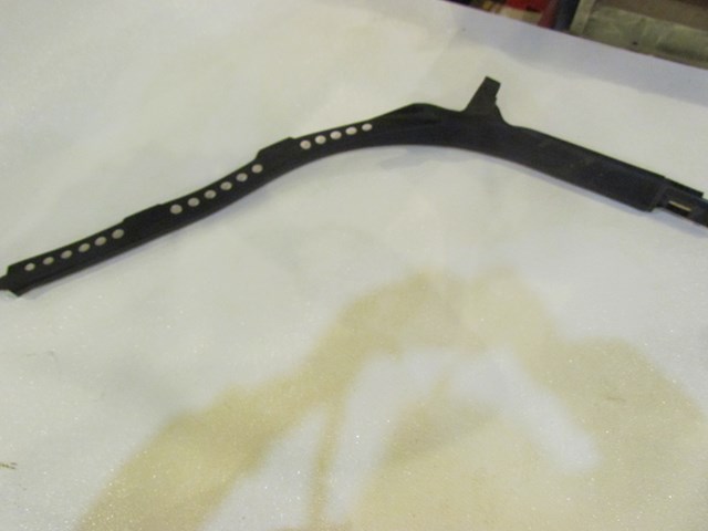 2006 Audi S4 Rear RH Passenger Door Sill 8E0867768