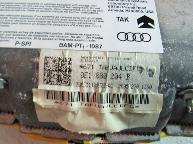 2006 Audi S4 RH Passenger Dash Bag 8E1880204