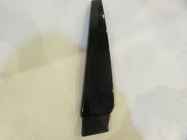 2006 Audi S4 LH Driver Side Exterior B Pillar Trim 8E0853289