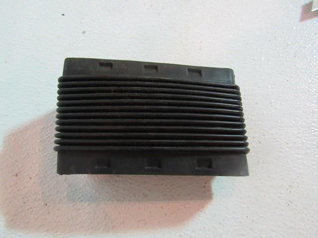 2006 Audi S4 RH Pass Accordion Air Duct 8E0129739