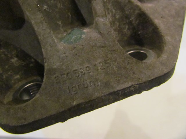 2006 Audi S4 Differential Mount 8E0 599 125