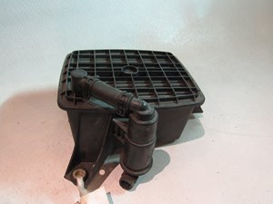 2006 2007 Audi S4 Fuel Vapor Canister 8E0 201 799