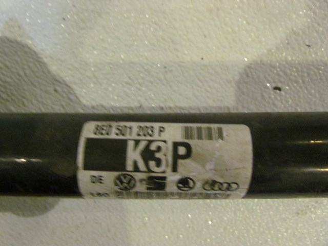 2006 Audi S4 Rear LH Driver Axle 8E0 501 203