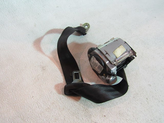 2006 Audi S4 Rear RH Passenger Seat Belt Retractor