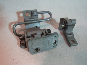 2006 Audi S4 LH Driver Front Door Hinges