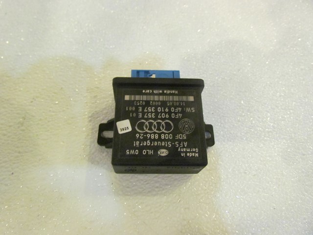 2006 Audi S4 Headlight Control Module 4F0 907 357