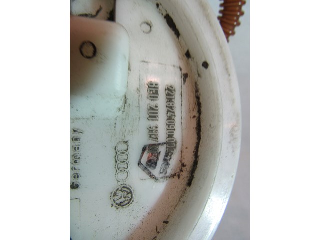 2006 Audi S4 Fuel Sending Unit 8E0 201 317