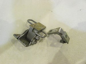 2006 Audi S4 LH Driver Rear Door Hinges