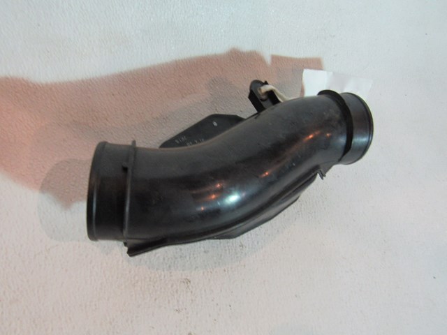 2007 Infiniti M35 LH Driver Air Intake Tube Duct