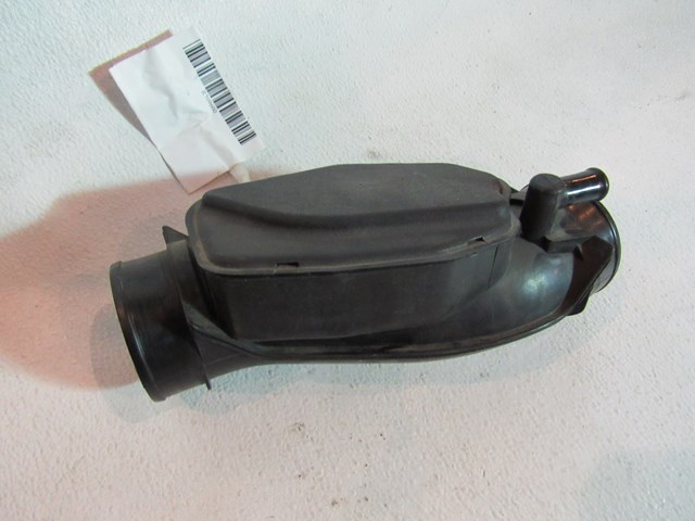 2007 Infiniti M35 LH Driver Air Intake Tube Duct