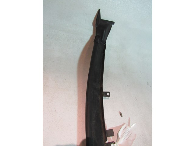 2007 Infiniti M35 LH Driver Hood / Fender Seal OEM 65821 EG010