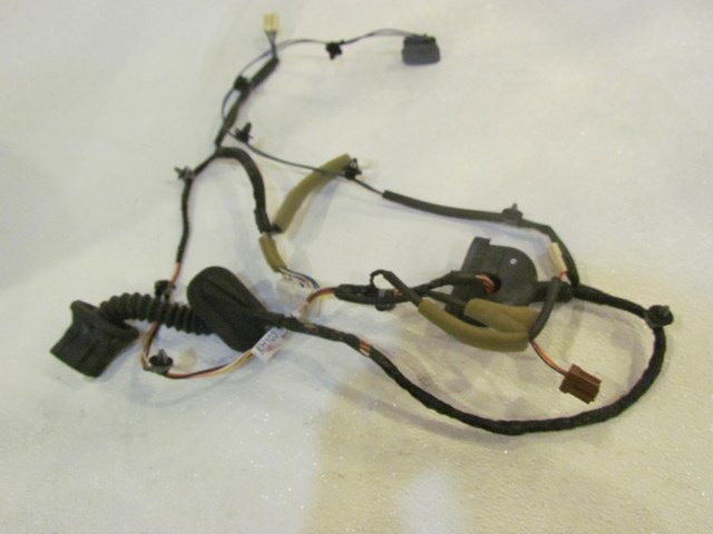 2007 Infiniti M35 RH Pass Rear Door Wiring 24126 EH103