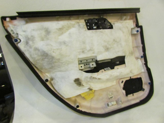 2007 Infiniti M35 RH Passenger Rear Door Panel w/Door Switch