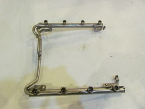 2006 Audi S4 Fuel Rail 079 133 681