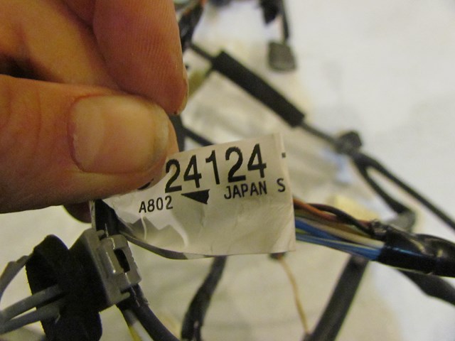 2007 Infiniti M35 Front RH Passenger Door Wiring 24124 EH103