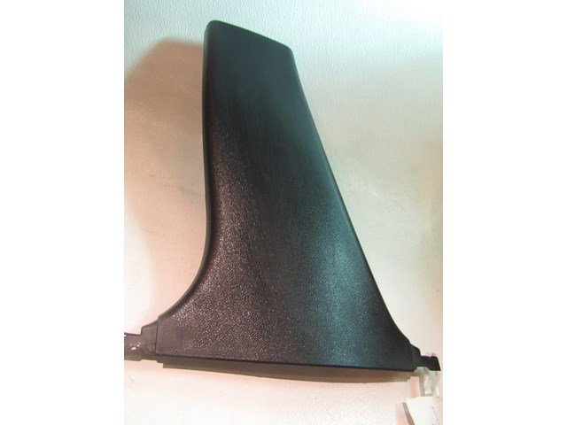 2007 Infiniti M35 LH Driver Lower B Pillar Trim 76916EG000