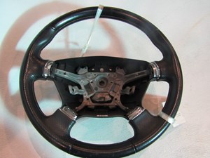 2006 Infiniti M35 Steering Wheel