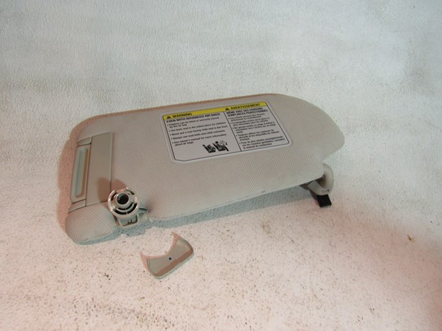 2007 Infiniti M35 RH Passenger Sun Visor