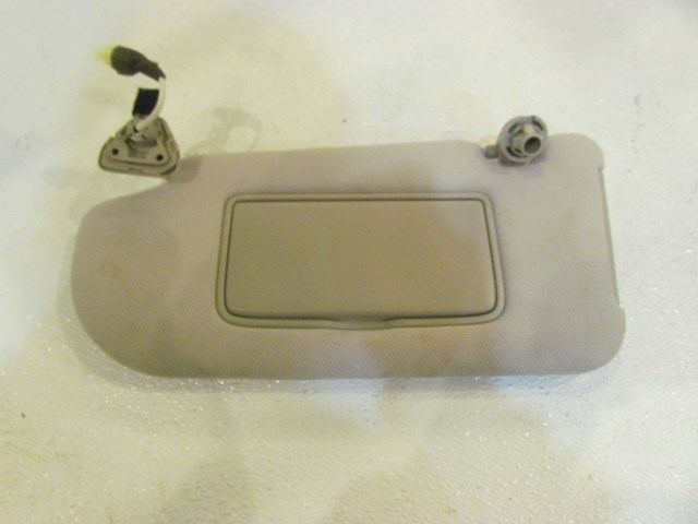 2007 Infiniti M35 LH Driver Sun Visor
