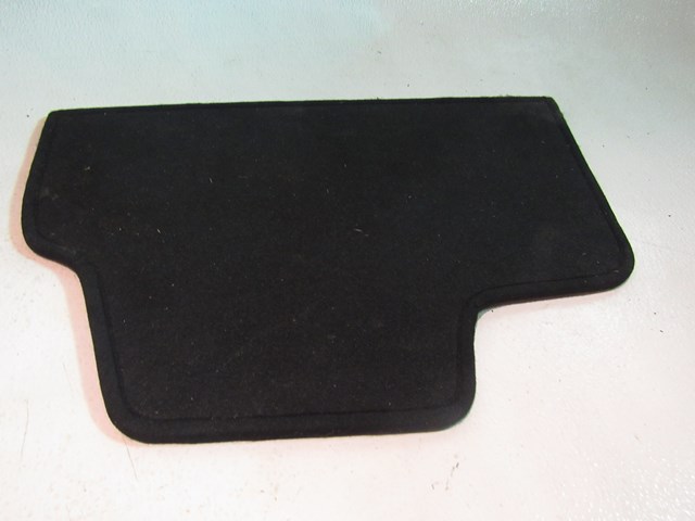 2007 Infiniti M35 RH Passenger Trunk Storage Cover w/Carpet