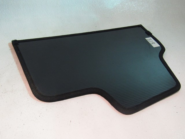 2007 Infiniti M35 RH Passenger Trunk Storage Cover w/Carpet