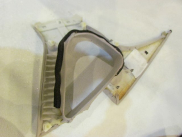 2007 Infiniti M35 RH Pass C Pillar Trim Panel 