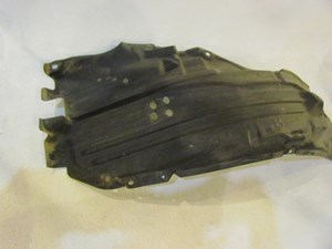 2007 Infiniti M35 Front RH Passenger Fender Liner Rear Portion