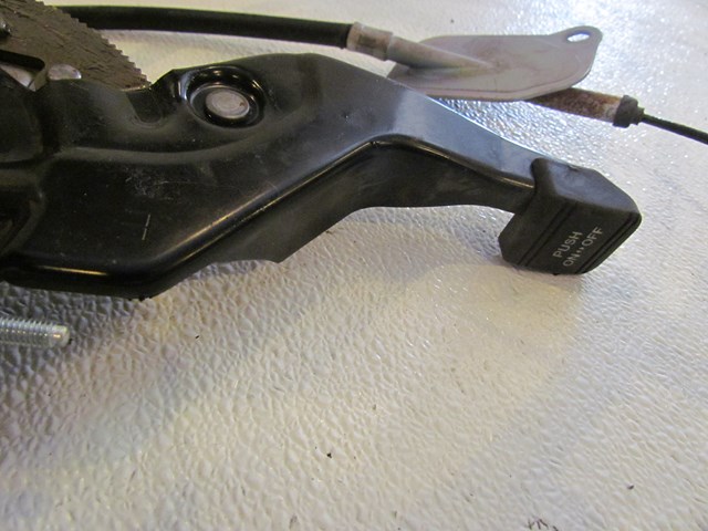 2007 Infiniti M35 Emergency Brake Pedal w/Cable