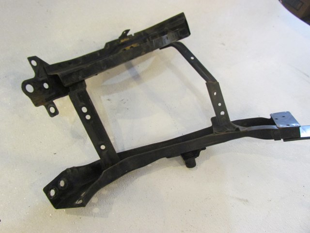 2007 Infiniti M35 LH Driver Radiator Support Side Bucket 