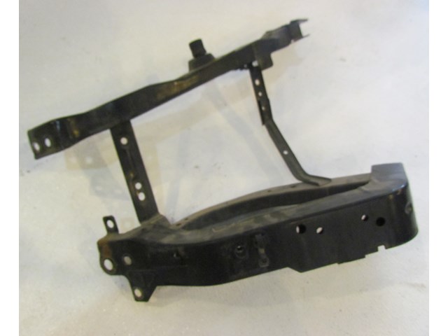 2007 Infiniti M35 LH Driver Radiator Support Side Bucket 