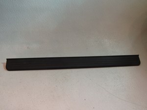 2007 Infiniti M35 Front LH Driver Door Sill Kick Plate 769B1EG000