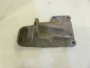 2007 Infiniti M35 RH Passenger Engine Mount