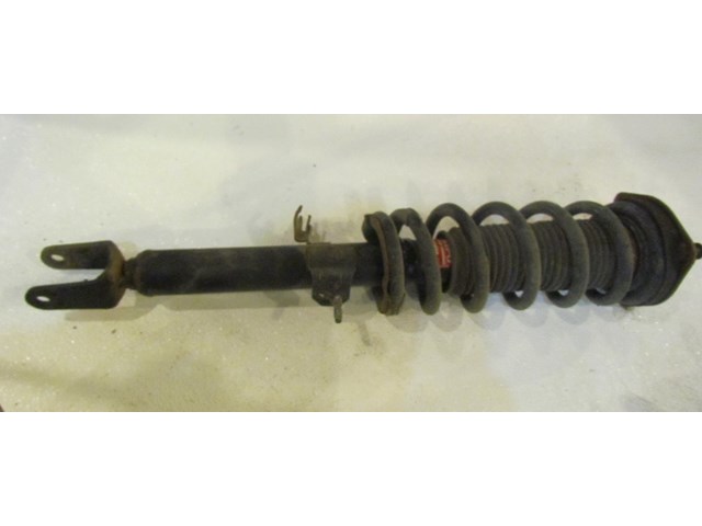 2007 Infiniti M35 RWD Front RH Passenger Strut