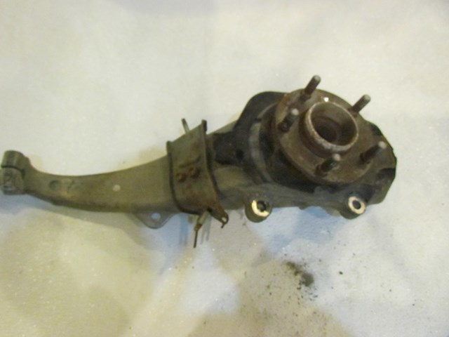 2007 Infiniti M35 RWD Front LH Driver Spindle