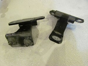2007 Infiniti M35 S Rear RH Passenger Door Hinges