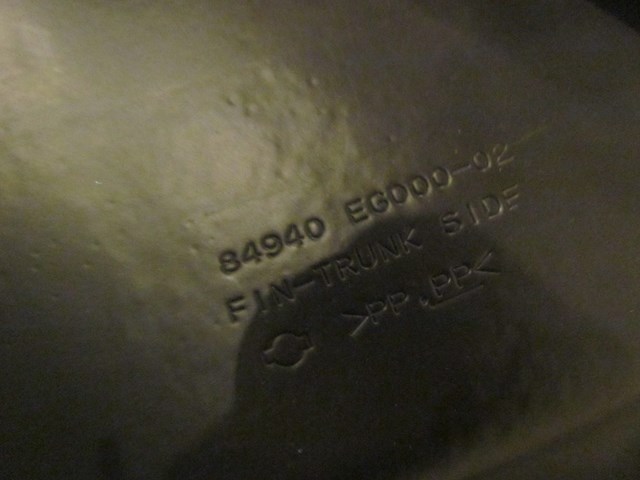 2007 Infiniti M35 S RH Trunk Quarter Moulding 84940 EG000