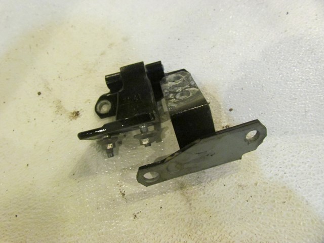 2007 Infiniti M35 Rear LH Driver Door Hinges