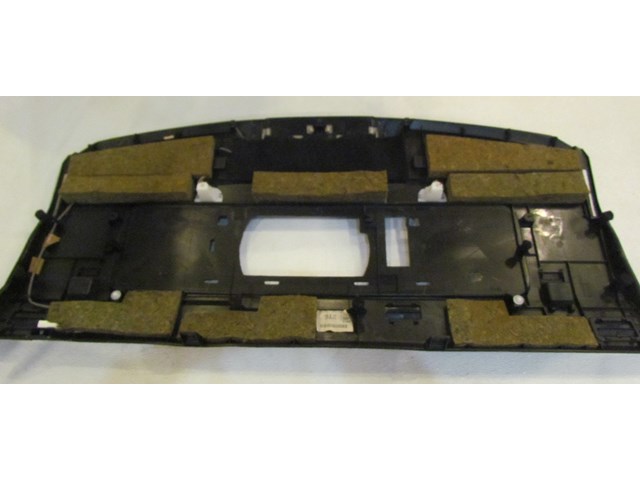 2007 Infiniti M35 Sport Rear Parcel Shelf