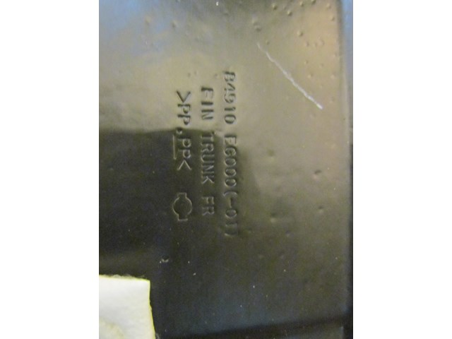 2007 Infiniti M35 Sport Trunk Pass Through Moulding 84966 EG000