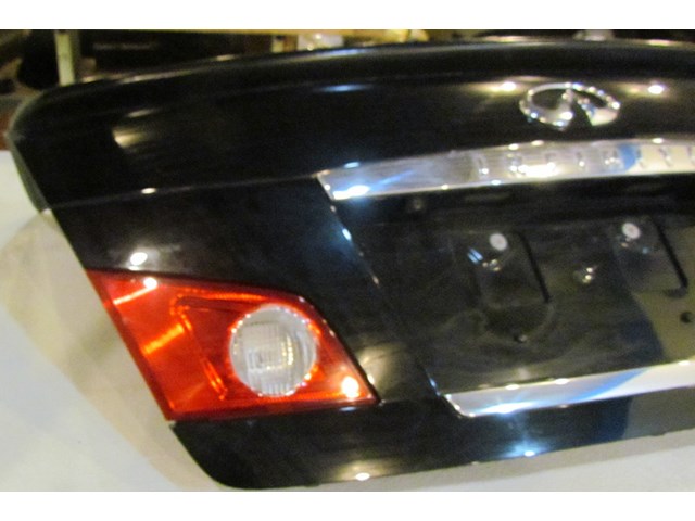 2007 Infiniti M35 Sport Trunk Lid w/Spoiler-Read